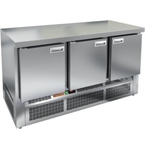 Стол холодильный среднетемпературный HiCold GNE 111/TN О З